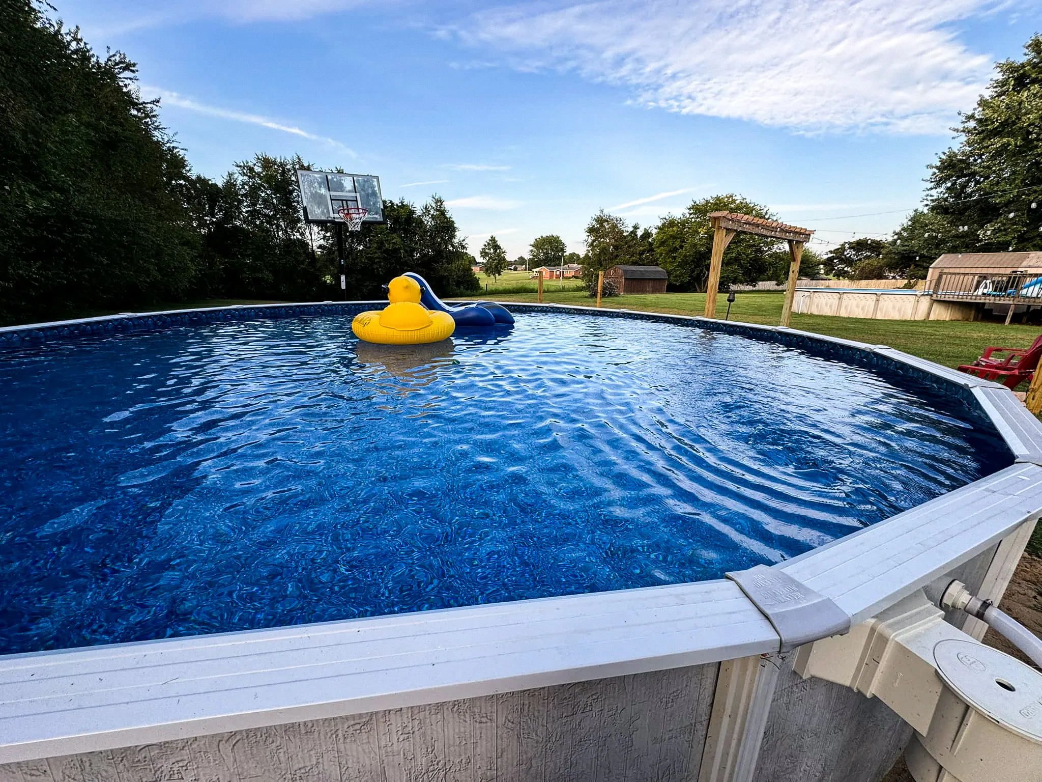 Blue Pebbles pool liner installation photo